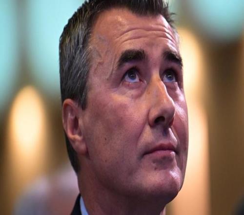 隊報：羅塞尼爾成為藍軍新帥后，白學堡球迷要求主席立即下臺