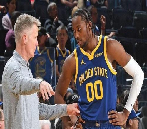 記者：庫明加不想讓科爾的時間限制影響交易價值，因此最近不出戰(zhàn)