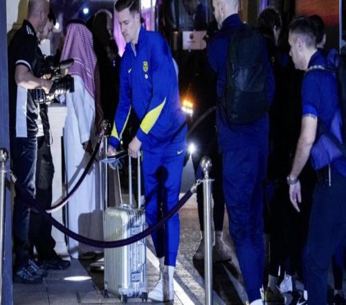 世體：特獅的傷和之前的背傷無關，傷勢不嚴重但無法完成訓練