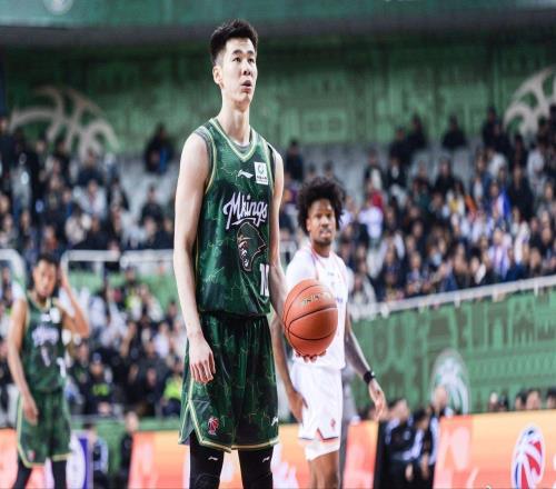 不服郭昊文！遼籃狀元砍下21分，隊友錯過聯手，楊鳴慶幸有王牌