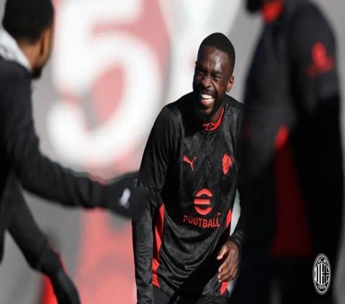 斯基拉丨他拒絕英超只想留隊(duì)