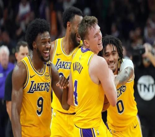 砸歪籃筐！湖人大將6中1怒砍2分正負值15隊內最低