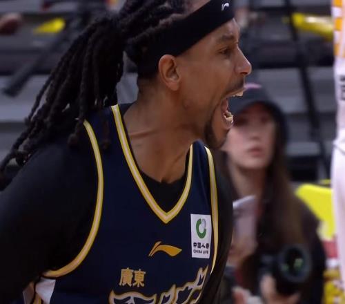 太適合廣東隊！NBA級內線大殺器被裁，這可是杜鋒的第5外援首選