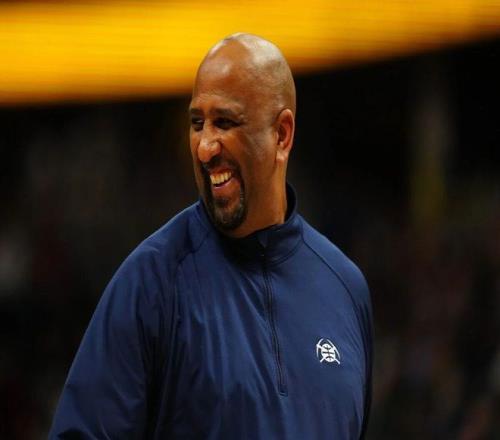 約基奇倒下后，一位故人邪魅一笑