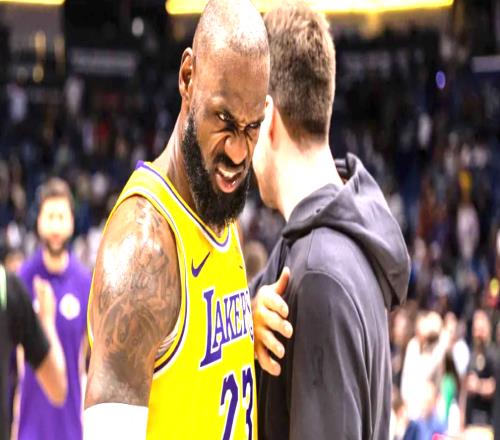 13勝0負，聯盟第1！全聯盟都認為你要退役，你卻天神下凡屢創神跡