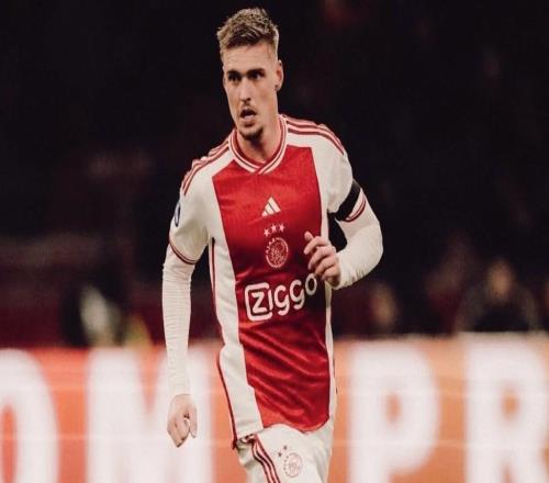 斯基拉：拉齊奧接近簽下肯尼思泰勒，轉會總價1600萬歐