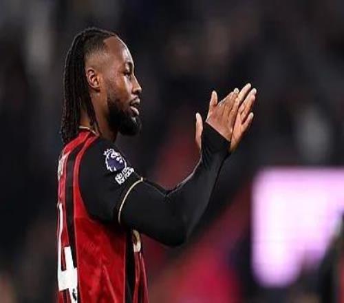 記者：塞門約今日接受曼城體檢，將簽約五年半