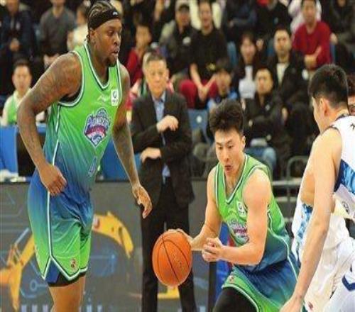 帶著拼勁兒和執(zhí)行力天津男籃開(kāi)啟“3連客”