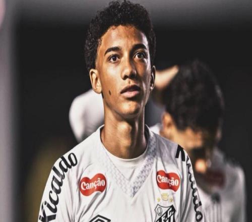 記者：國米向羅比尼奧兒子開出初步報價，但球員更傾向于留隊