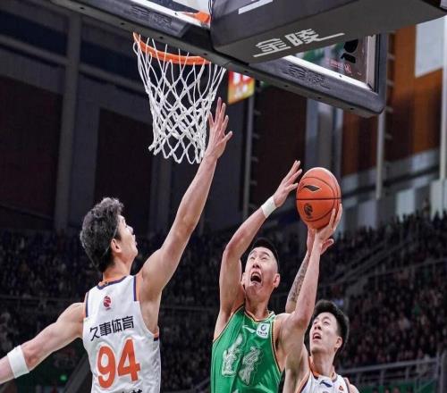 2勝2負之后豪取8連勝！三十而立的上海男籃是攪局者還是冠軍熱門