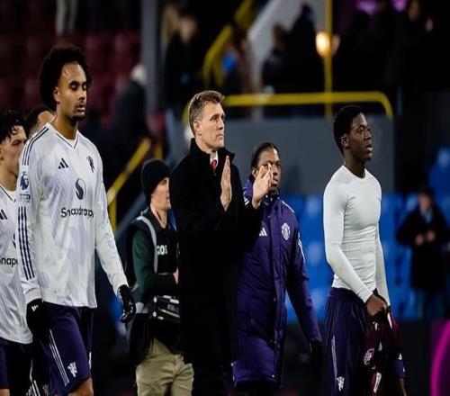 曼聯(lián)22爆冷送溫暖！狂轟30腳戰(zhàn)平倒數(shù)第2！弗萊徹執(zhí)教無(wú)緣開門紅