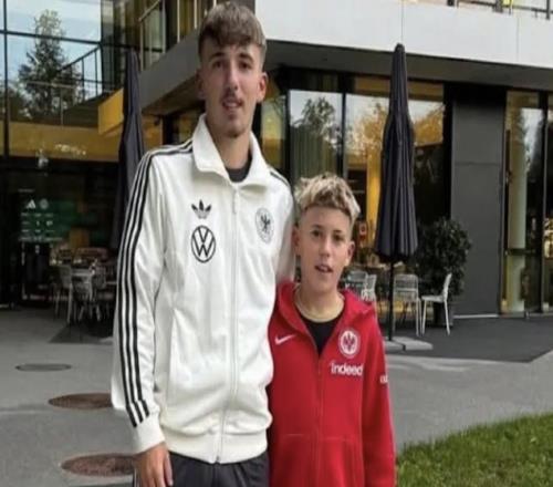 目前14歲，圖片報：拜仁有意引進倫納特卡爾的弟弟文森特