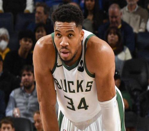 字母哥宣布重要決定！湖人趕緊交易吧，東詹能否奪冠就看這次了