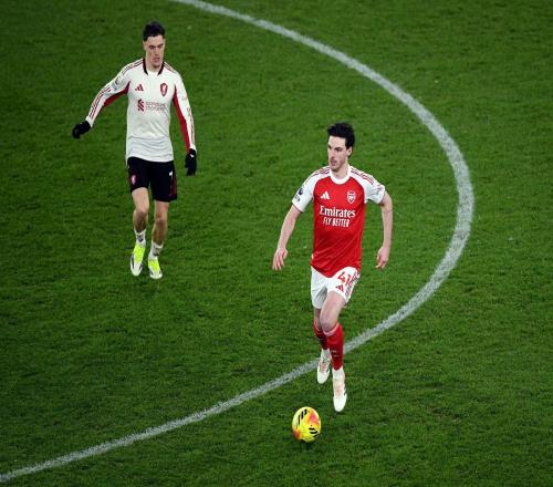 英超巔峰之戰！一場00，阿森納、利物浦握手言和，槍手繼續領跑