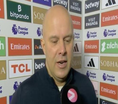 斯洛特：說我們進攻選擇多有點荒謬，我們買倆中鋒是有原因的