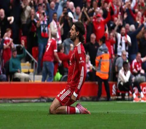 斯洛特正名之戰(zhàn)！利物浦5大中場(chǎng)備戰(zhàn)強(qiáng)強(qiáng)對(duì)話，圣誕冠軍或被雙殺