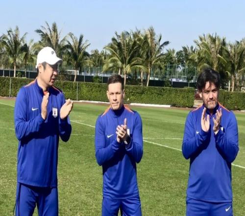 中超兩名西班牙助教加盟泰山隊，新賽季將輔佐韓鵬征戰(zhàn)聯(lián)賽