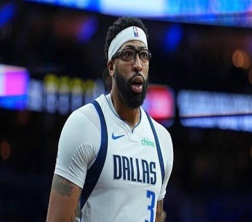 依然充滿心氣，記者：濃眉當前目標是尋求頂薪提前續約