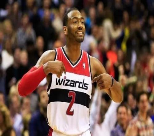 官方：奇才將于月底對雄鹿一戰中致敬沃爾，但未提及退役球衣