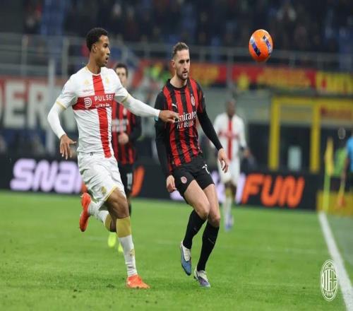 拉比奧特丨是的，場地有些滑