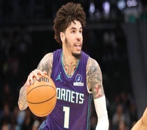 三球：我要為本場(chǎng)失利擔(dān)責(zé)最后一攻我本該自己出手