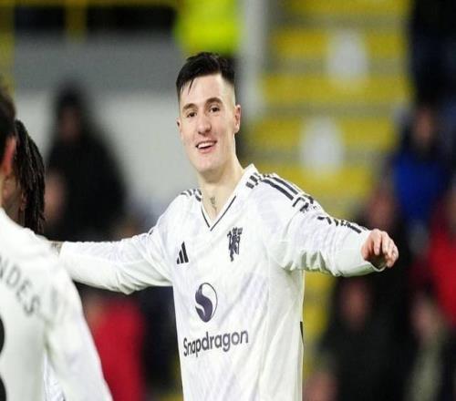 完成梅開二度，謝什科當選與伯恩利一役曼聯隊內最佳球員