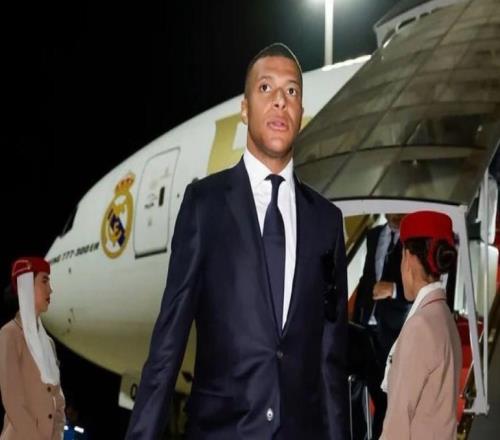 記者：姆巴佩已飛往沙特與皇馬會合，這些天他一直努力訓練