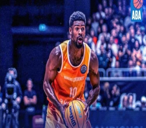 CBA官方：北京男籃注冊新外援貝利今日對陣山東有望首秀