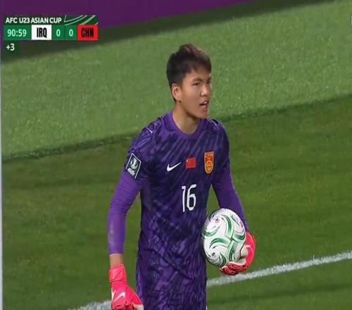 李昂一戰封神留隊希望大增！米蘭或激活周俊辰鐵人一細節業余了