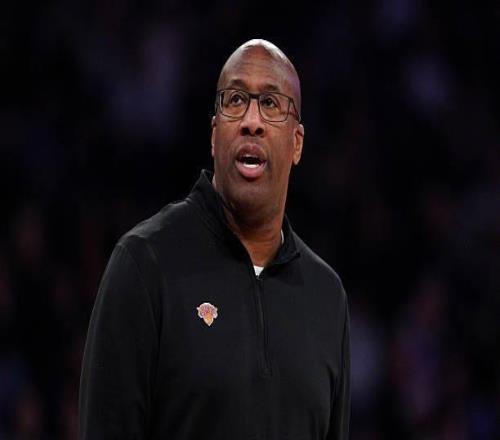 邁克布朗：泰倫盧今年賺了1400萬，28年前欠我的100啥時(shí)候還