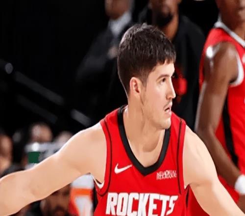 三分47中13！探花郎被打回原形，火箭別再孤注一擲，斯通該引援了