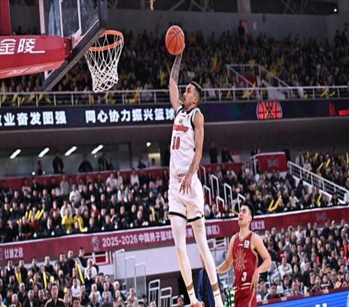 太離譜！CBA晉粵戰4次錯判，3人逃違體，山西3次獲利廣東吃啞巴虧