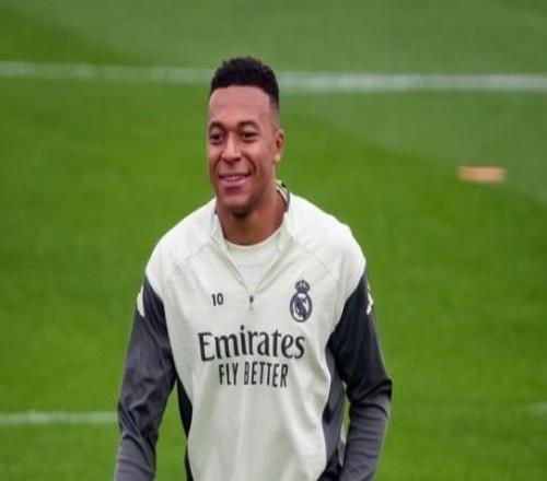 記者：姆巴佩今天將在馬德里進行訓練，然后前往沙特