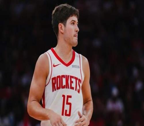 2場三分17中1，火箭隊鋒線被打崩了攻防迷失謝潑德20+4找回狀態