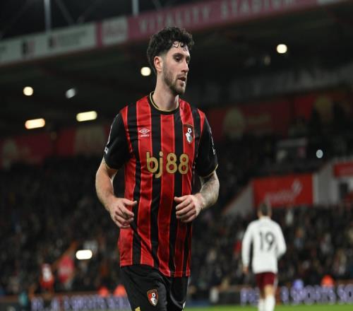 曼聯巴薩都想要他尤文卻可能偷偷撿漏塞內西_意甲直播