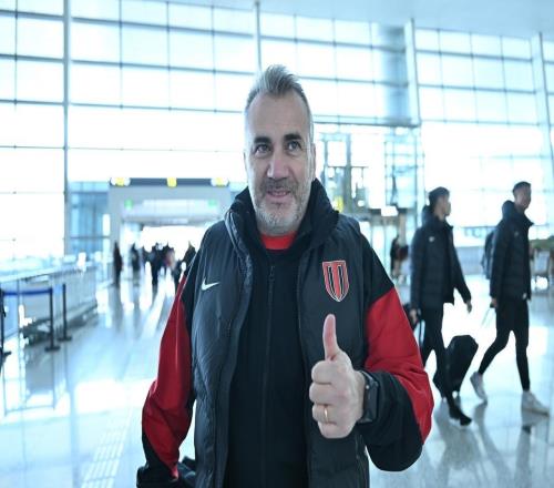 成都蓉城高興早了，上海海港又撿了大便宜，新賽季有望四連冠