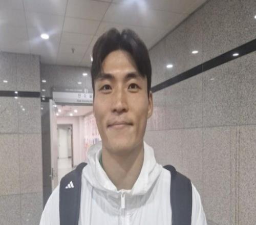 樸鎮燮：我正在找中文老師隊友們經常帶我去韓餐館吃飯