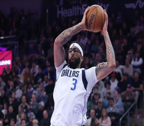 有意外終止交易！濃眉只為獨行俠打了31場，尼克當初言論簡直可笑