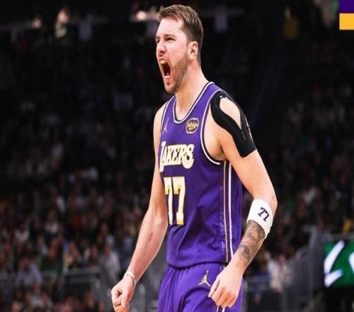 詹姆斯26分9板10助，湖人無緣逆轉！字母哥21分，一戰明白四件事