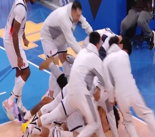 珀塞爾立大功！高速男籃87：85絕殺北京北汽，豪取五連勝