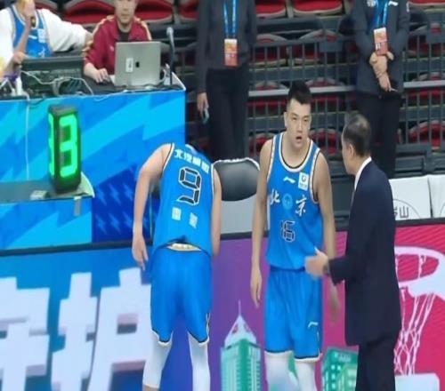 CBA最新排名，廣廈隊重回第二，首鋼輸球依舊排名前四