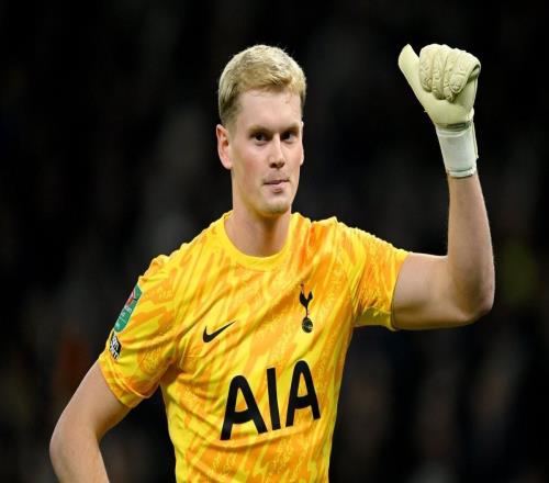 羅馬諾：西漢姆聯(lián)在關(guān)注熱刺門將金斯基