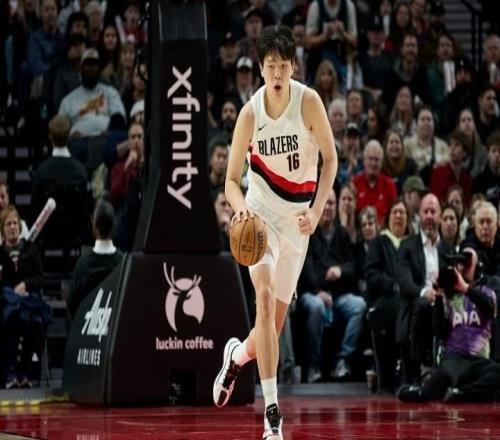 開拓者再勝火箭！杜蘭特空砍30+12，楊瀚森2分1板1助攻