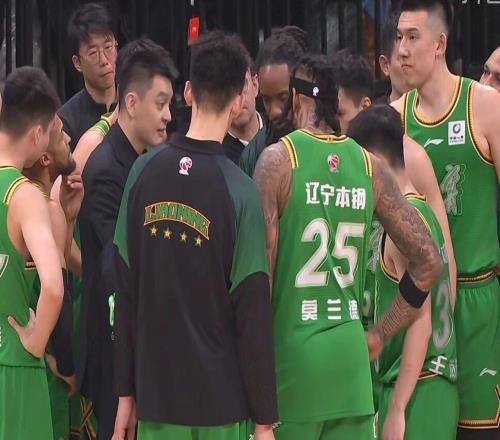 楊鳴下狠手，遼寧男籃裁掉兩名外援，21+5+5新援即將首秀