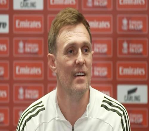 弗萊徹：馬茲拉維&姆伯莫都不會在周末出場梅努現(xiàn)在狀態(tài)不錯