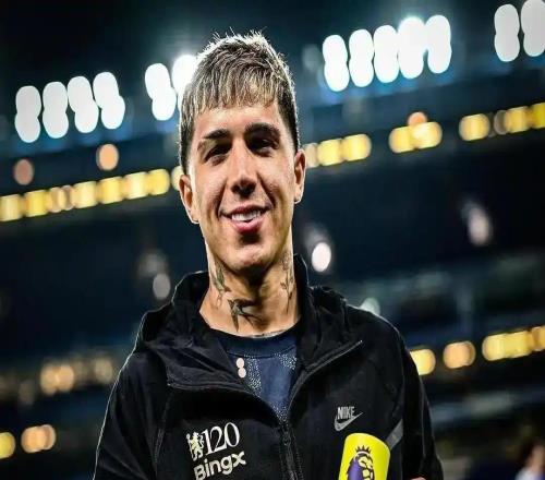 尼基巴特同情馬雷斯卡，埃格巴利掌握輿論風(fēng)向，恩佐包攬?zhí)嗳蝿?wù)