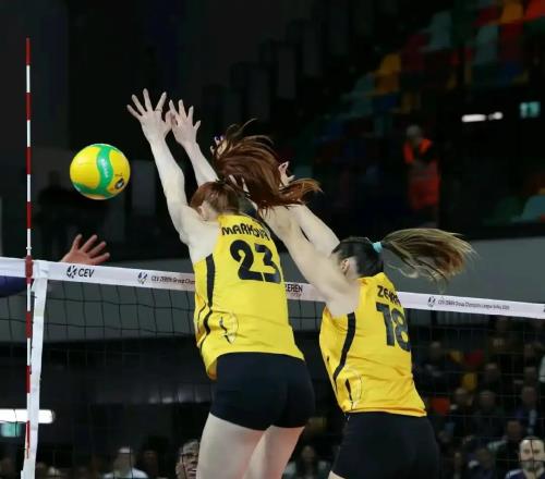 歐冠聯賽土耳其球隊壓倒意大利球隊！只因發球更好，外援更出色