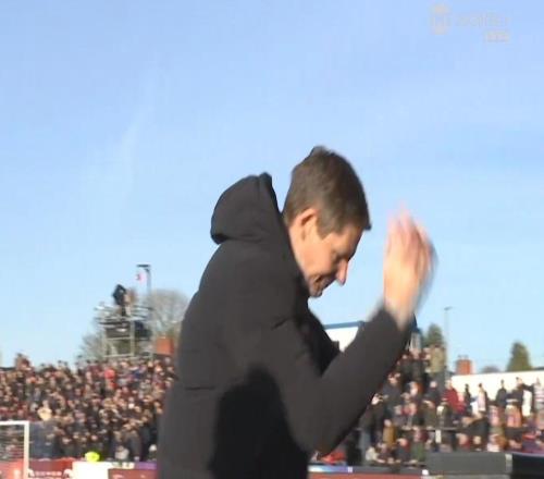 不敵麥克斯菲爾德，水晶宮已在各項(xiàng)賽事中連續(xù)9場(chǎng)未能取勝