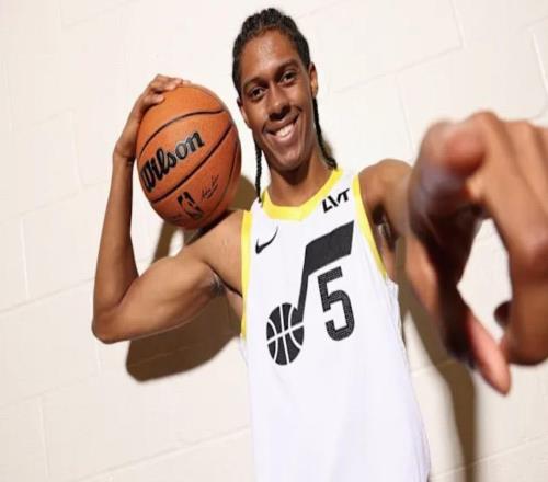 你就說是不是紀錄吧，科迪威廉姆斯全場正負值60，歷史最低