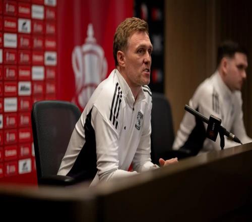 弗萊徹：就算不轉正我也能接受，一直當U18梯隊教練我也開心